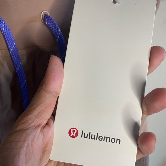 NWT Lululemon Multi-Pocket Cargo High-Rise Hiking Short 5" Size 2 - Picture 12 of 12